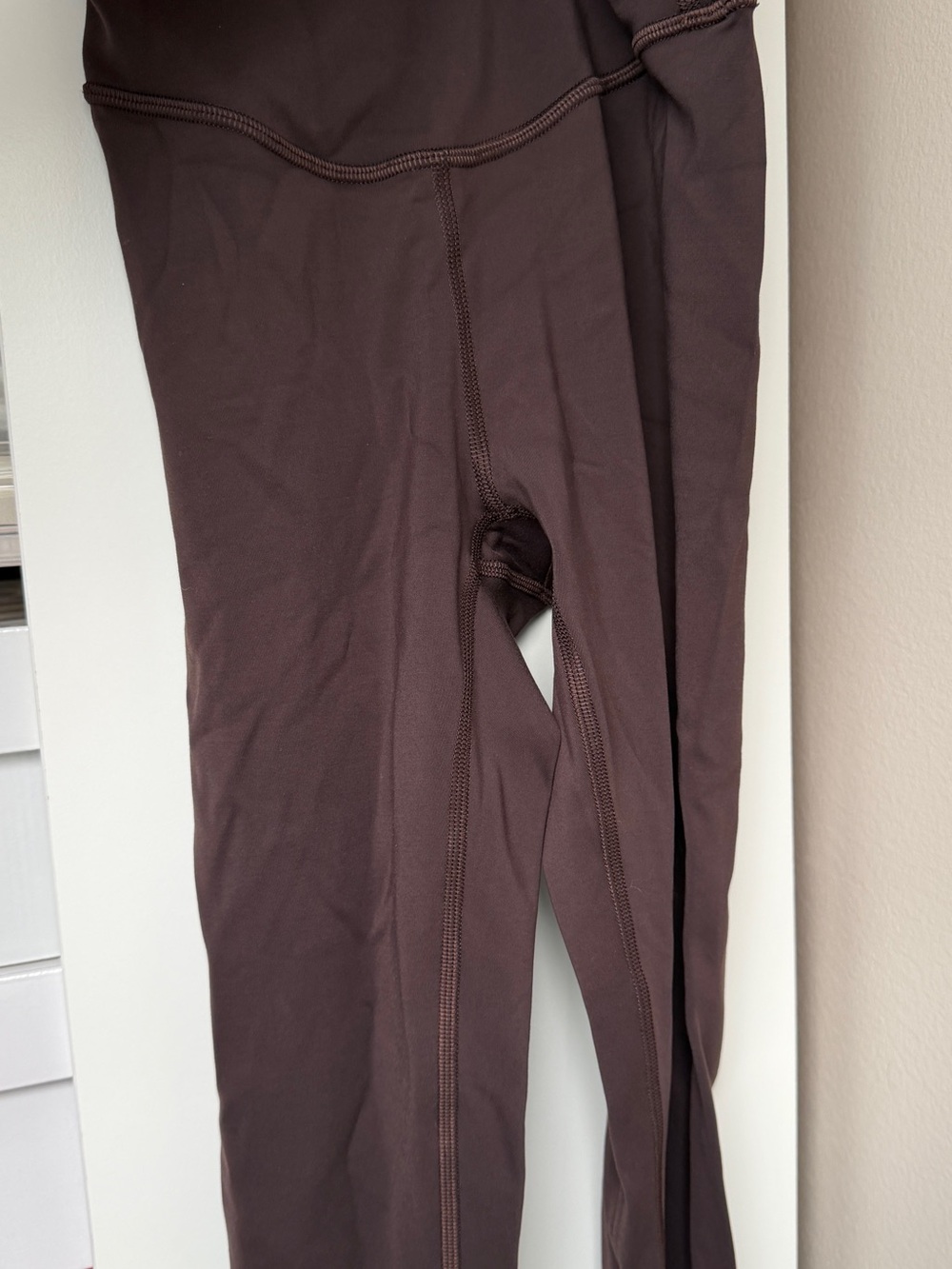 lululemon athletica wunder under smooth cover 25” sequoia
